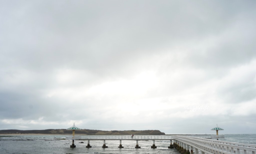 澎湖西嶼小池角雙曲橋，唯美海中步道彷彿來到馬爾地夫，漲潮時間美到翻！ @瑪姬幸福過日子