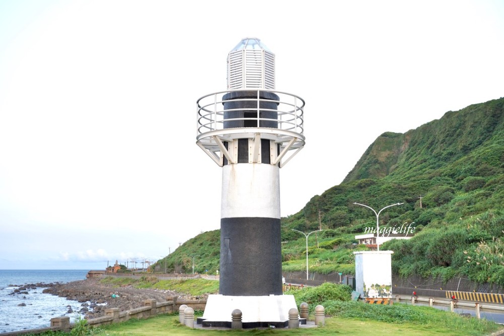 新北石門｜海堤咖啡，北海岸無敵海景咖啡廳，峇里島彩色小木屋，營業到半夜11點！ @瑪姬幸福過日子