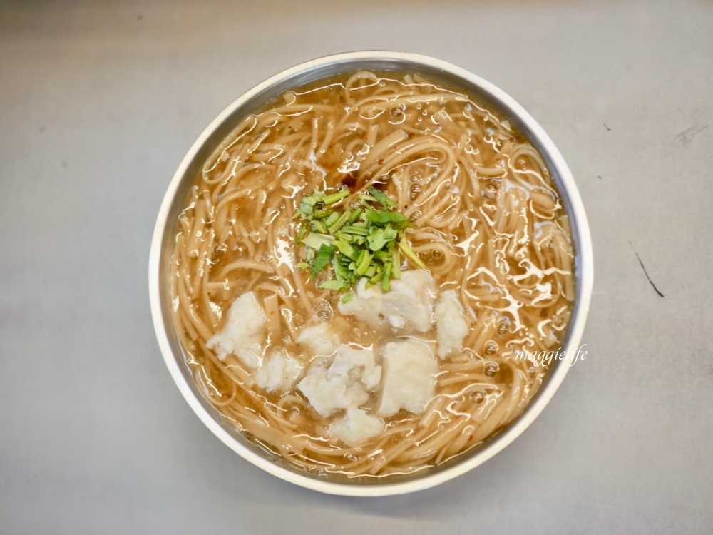 饒河街美食｜冠捷脆皮黃金肉圓，炸的酥酥脆脆赤赤的黃金肉圓超級好吃！ @瑪姬幸福過日子