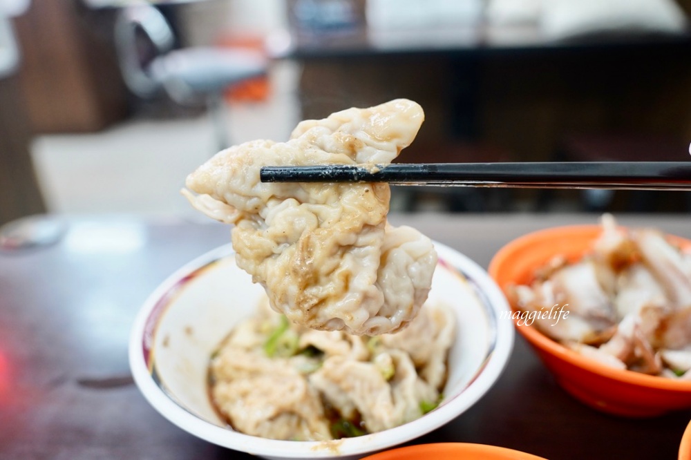 溫州大餛鈍，是被小菜耽誤的餛飩湯店吧！國民美食全省都有！ @瑪姬幸福過日子