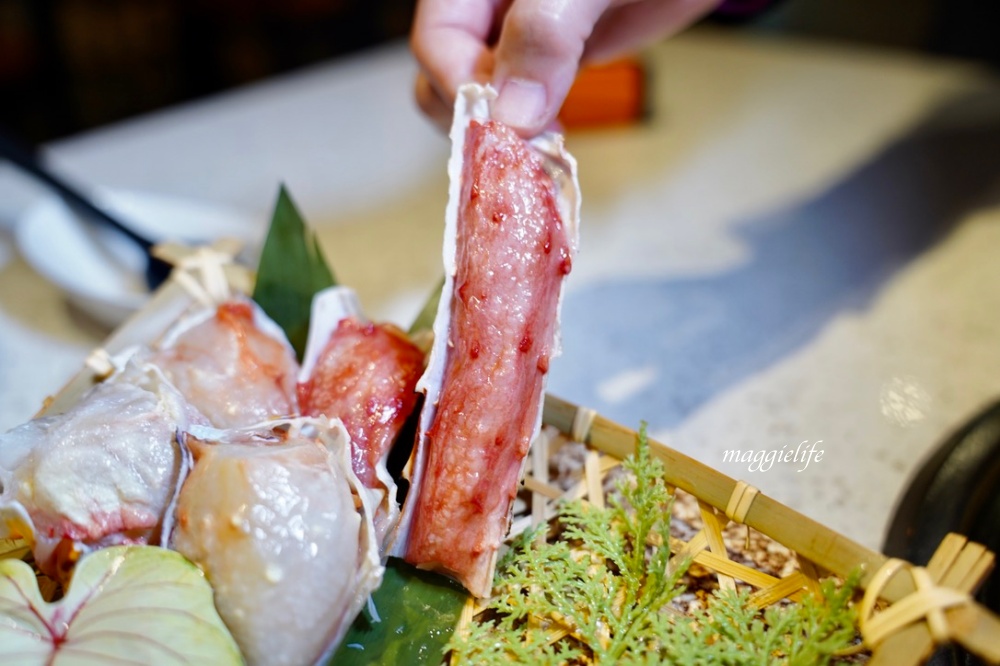 松山小巨蛋美食｜四時輕燒肉概念屋，台北最強健康環保森林系燒肉，爆炸好吃，全程桌邊服務，CP值爆高！ @瑪姬幸福過日子