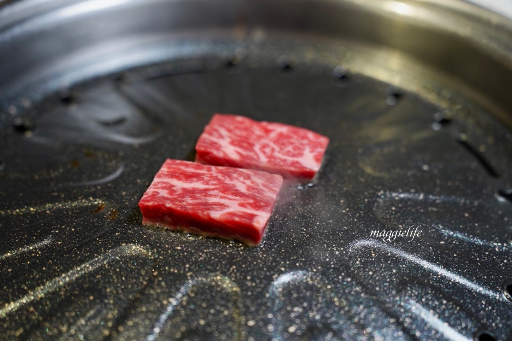 四時輕燒肉概念屋，台北最強輕燒肉，專人服務健康又好吃 @瑪姬幸福過日子