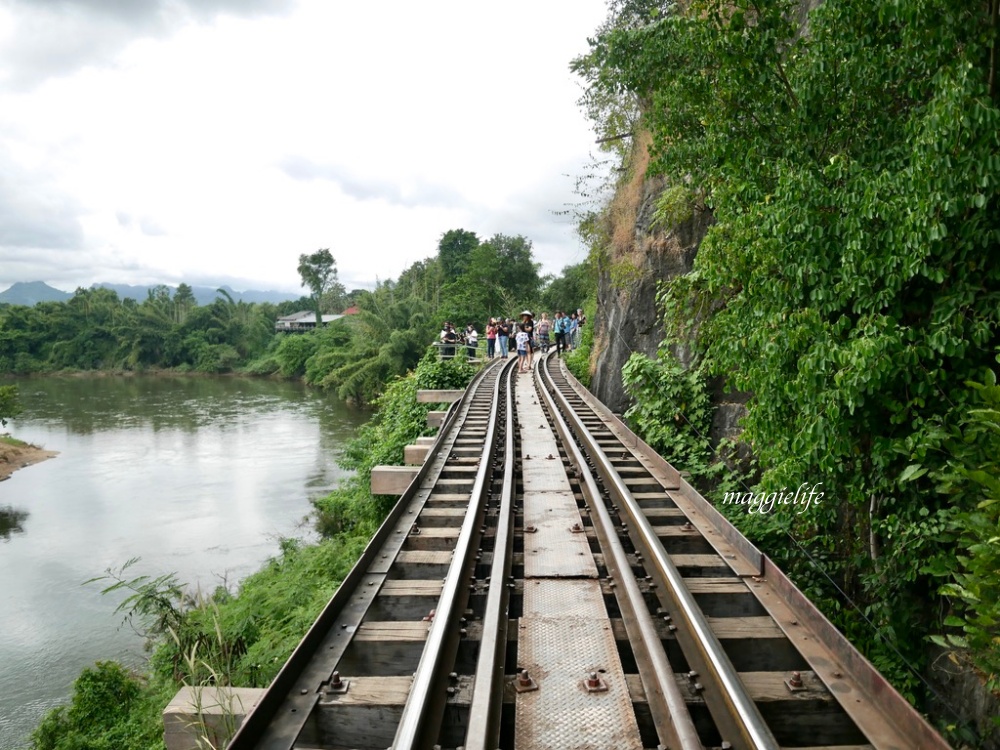 泰國旅遊｜北碧府熱門景點一日遊死亡鐵路 &#038; 桂河大橋，泰國必遊IG打卡景點 @瑪姬幸福過日子