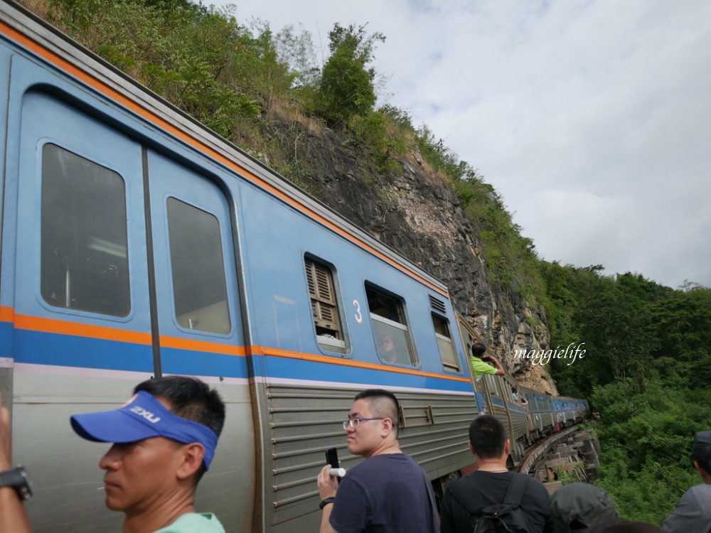 泰國旅遊｜北碧府熱門景點一日遊死亡鐵路 &#038; 桂河大橋，泰國必遊IG打卡景點 @瑪姬幸福過日子