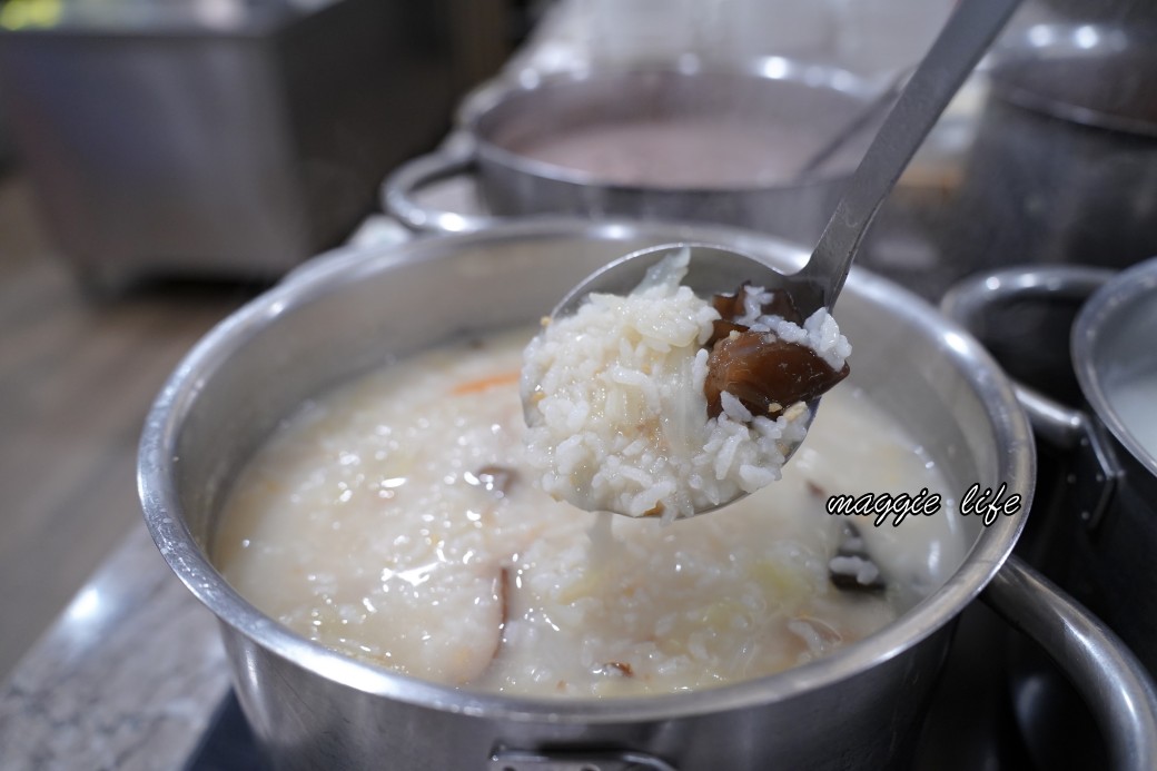 高雄福華大飯店早餐吃到飽，五星級高雄福華麗香苑自助早餐吃到飽，早餐就有海根達斯，直接吃3.5個小時（菜單） @瑪姬幸福過日子