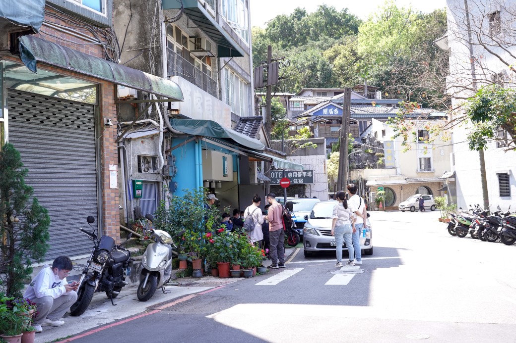 北投滿客屋拉麵，北投溫泉街大排長龍超人氣拉麵店，在地人只推薦這一家 @瑪姬幸福過日子