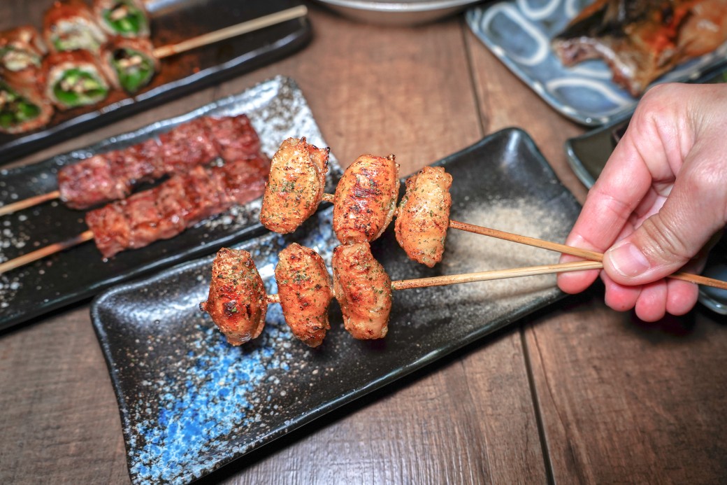 板橋美食｜炭吉郎居酒屋平價又好吃，板橋超人氣居酒屋，一定要先訂位！ @瑪姬幸福過日子