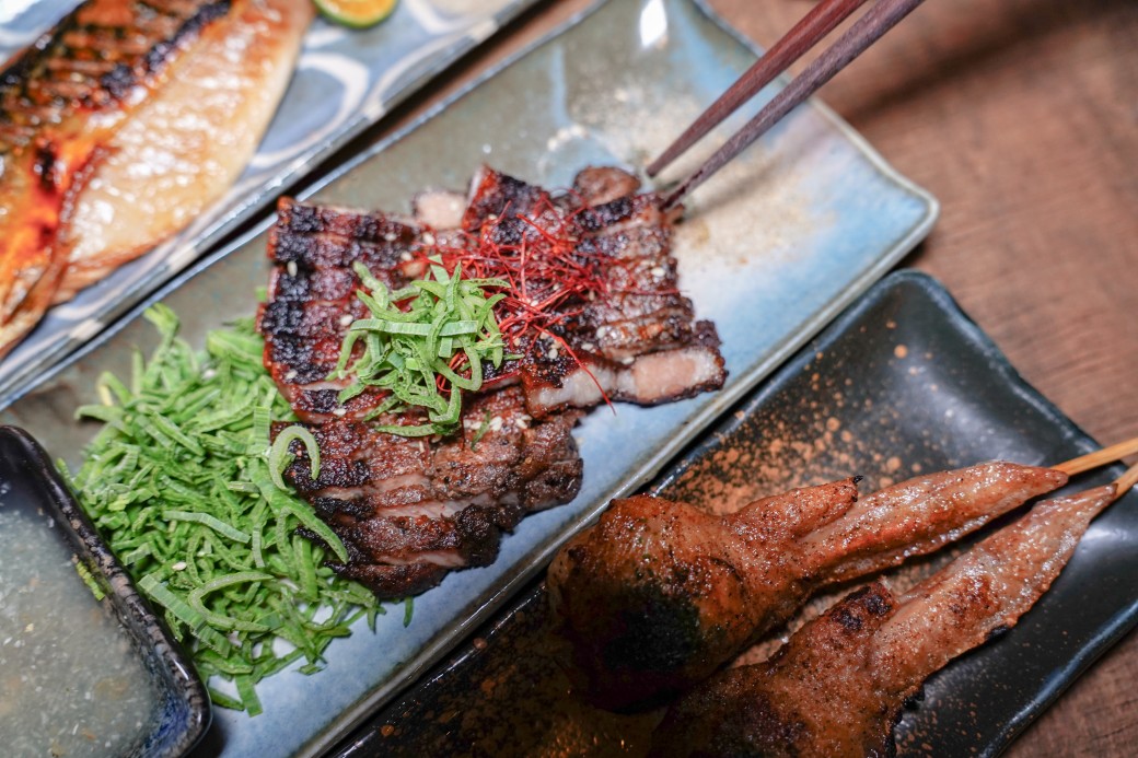 板橋美食｜炭吉郎居酒屋平價又好吃，板橋超人氣居酒屋，一定要先訂位！ @瑪姬幸福過日子