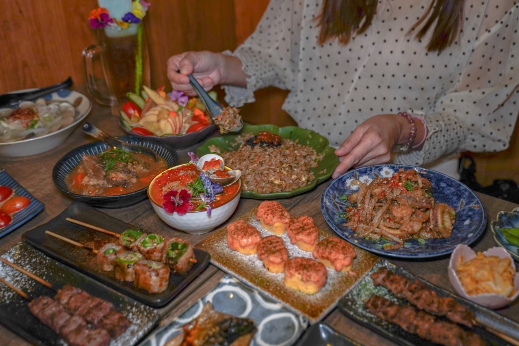 板橋美食｜炭吉郎居酒屋，平價炭火串燒創意料理，開店10分鐘就客滿 @瑪姬幸福過日子