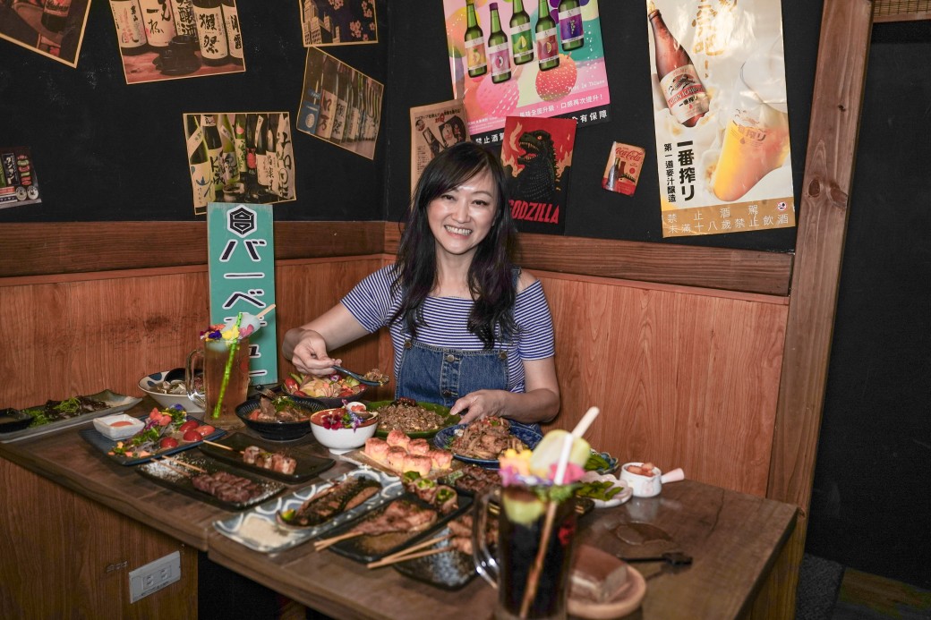 板橋美食｜炭吉郎居酒屋，平價炭火串燒創意料理，開店10分鐘就客滿 @瑪姬幸福過日子