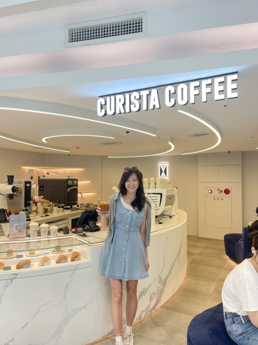 奎士咖啡台北東區最美質感咖啡廳，CURISTA COFFEE 奎士咖啡進駐SOGO百貨打造最美百貨咖啡廳，不限時！ @瑪姬幸福過日子