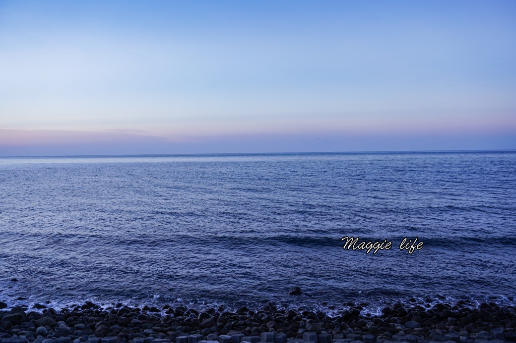 拾浪咖啡，北海岸面海景觀第一排咖啡廳，直接面海超療癒，IG打卡熱門景點 @瑪姬幸福過日子