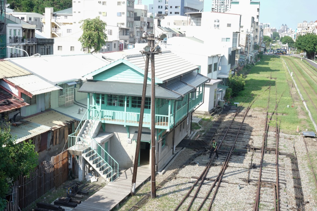 北號誌樓，高雄古蹟鐵道迷必遊，IG打卡景點，保存19世紀經典機械聯動裝置 @瑪姬幸福過日子