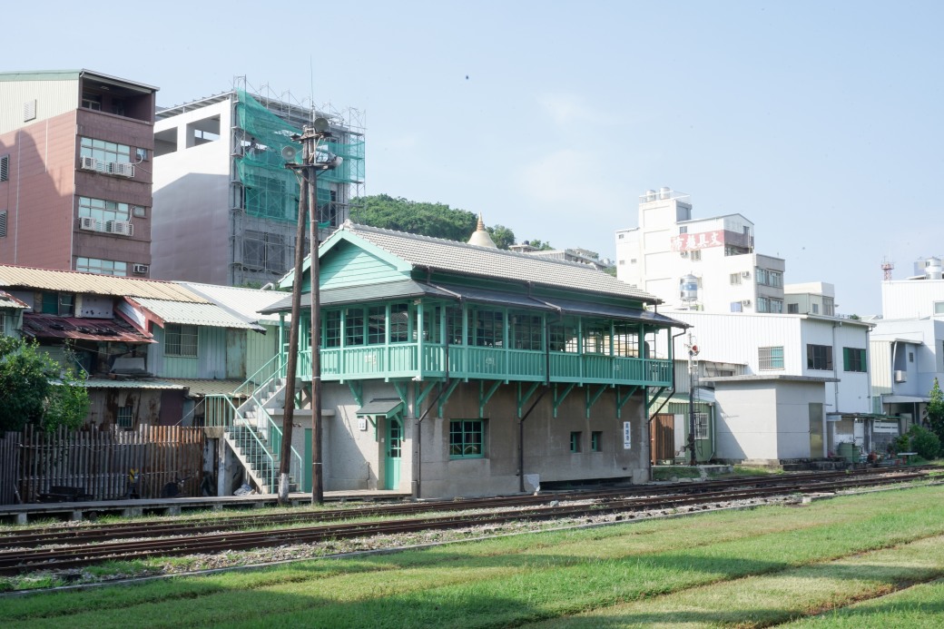 北號誌樓，高雄古蹟鐵道迷必遊，IG打卡景點，保存19世紀經典機械聯動裝置 @瑪姬幸福過日子