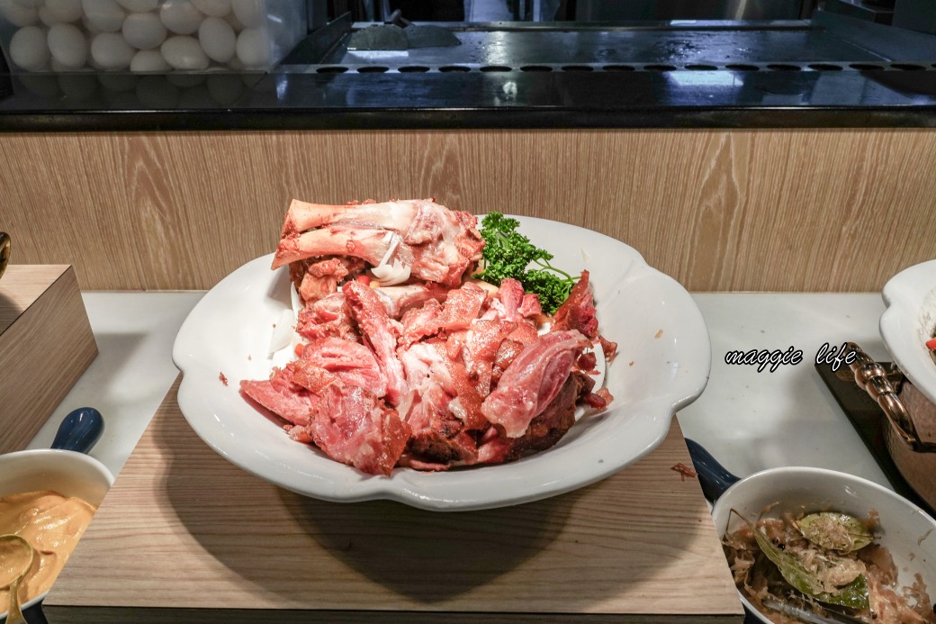 宜蘭礁溪飯店自助餐｜宜蘭礁溪葛瑪蘭之星飯店星苑自助餐吃到飽，不到千元就可以吃到當季海鮮爐烤牛排吃到飽 @瑪姬幸福過日子