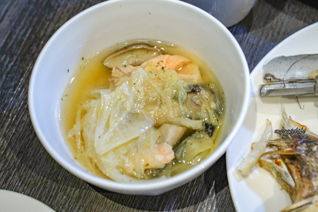 礁溪寒沐酒店MU TABLE沐饗東瀛美食祭自助餐吃到飽，松葉蟹生魚片螃蟹等等漁港直送超好吃 @瑪姬幸福過日子