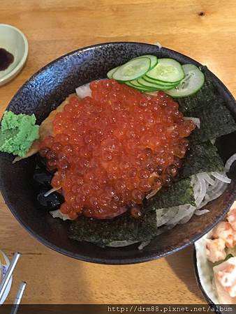 『台北東區』發現好吃生魚片丼飯。CP值超高的～宇澤小舖生魚片丼專賣店＠瑪姬幸福過日子 @瑪姬幸福過日子