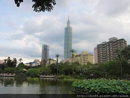 國父紀念館～Bigtom美國冰淇淋文化館翠湖店,氣氛好,風景佳,露天觀景餐廳,CP值高@瑪姬幸福過日子 @瑪姬幸福過日子