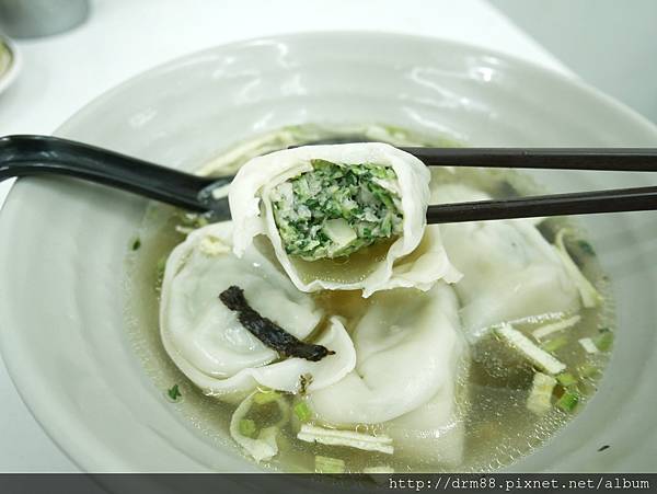 台北 趙記菜肉餛飩/桃源街老店，巨無霸餛飩，餛飩比水餃還要大顆 @瑪姬幸福過日子