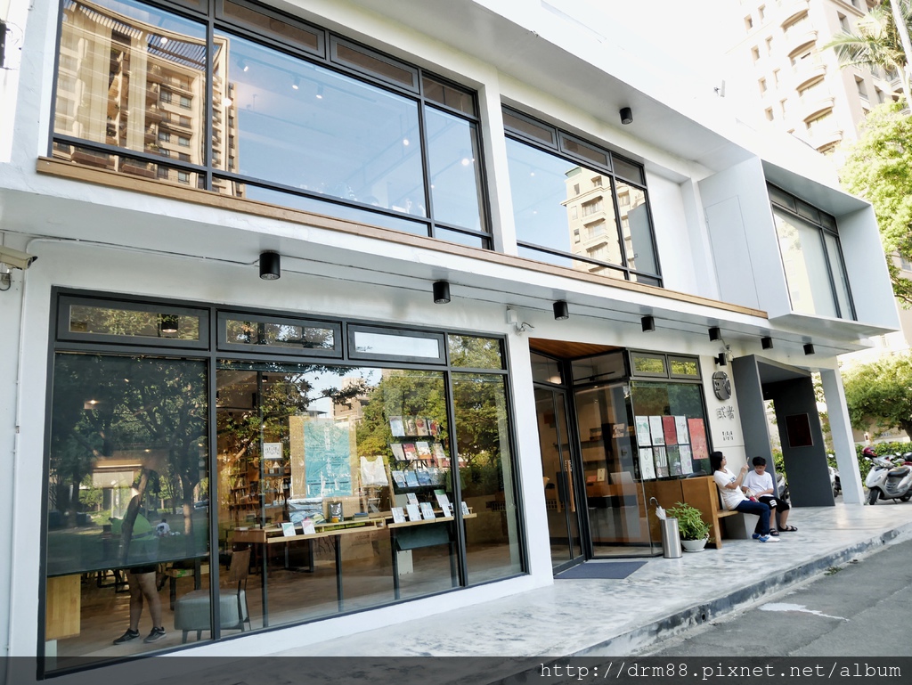 或者書店蔬食餐廳,新竹新瓦屋內文青蔬食,新竹美食＠瑪姬幸福過日子 @瑪姬幸福過日子