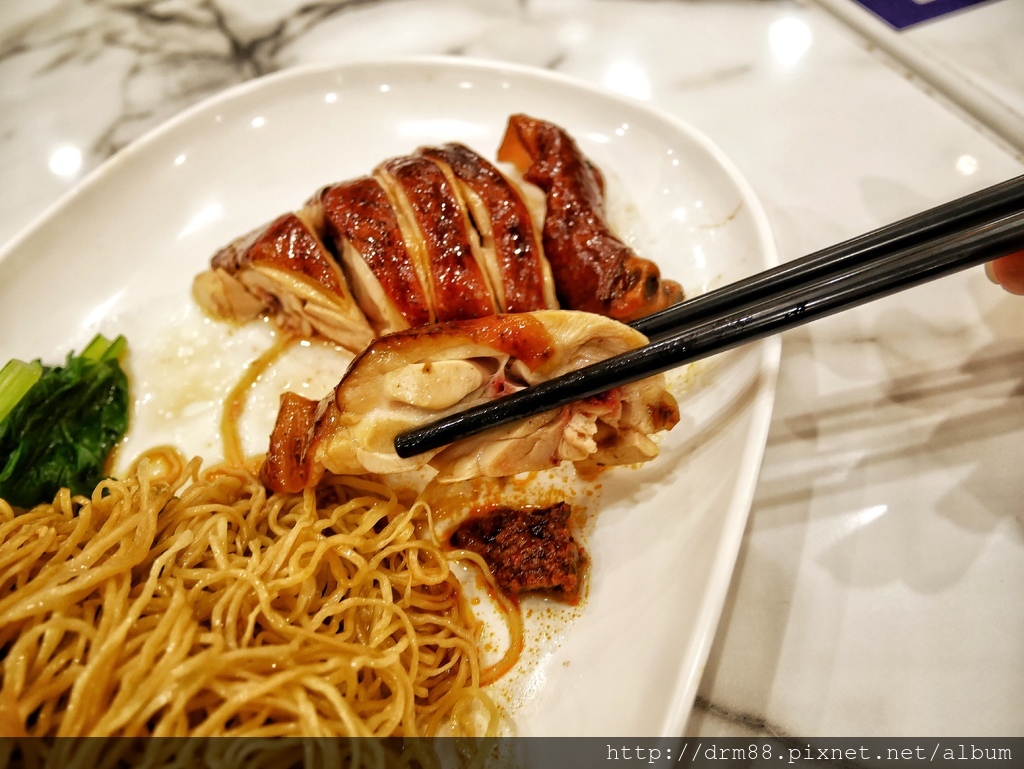 台北了凡香港油雞飯,全球首家百元米其林一星,台灣一號店,銅板米其林美食,北車美食＠瑪姬幸福過日子 @瑪姬幸福過日子