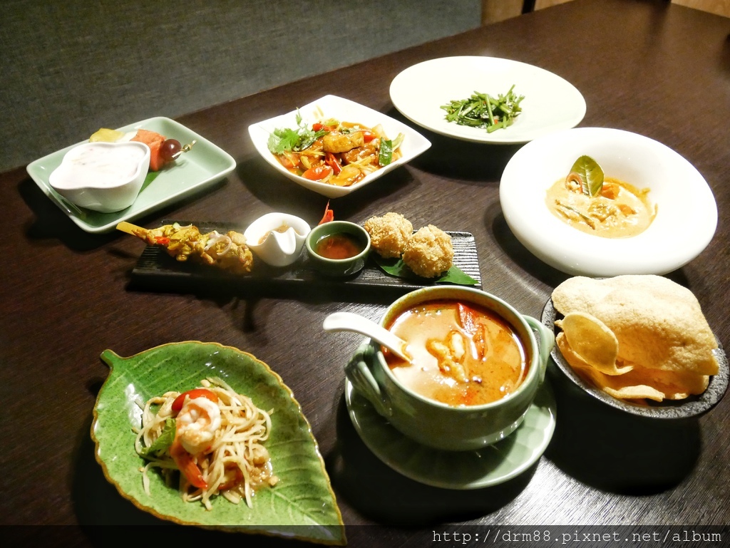 【台北東區美食】忠孝敦化站美食推薦，東區美食餐廳懶人包，台北東區餐廳總整理，捷運藍線板南線美食＠瑪姬幸福過日子 @瑪姬幸福過日子