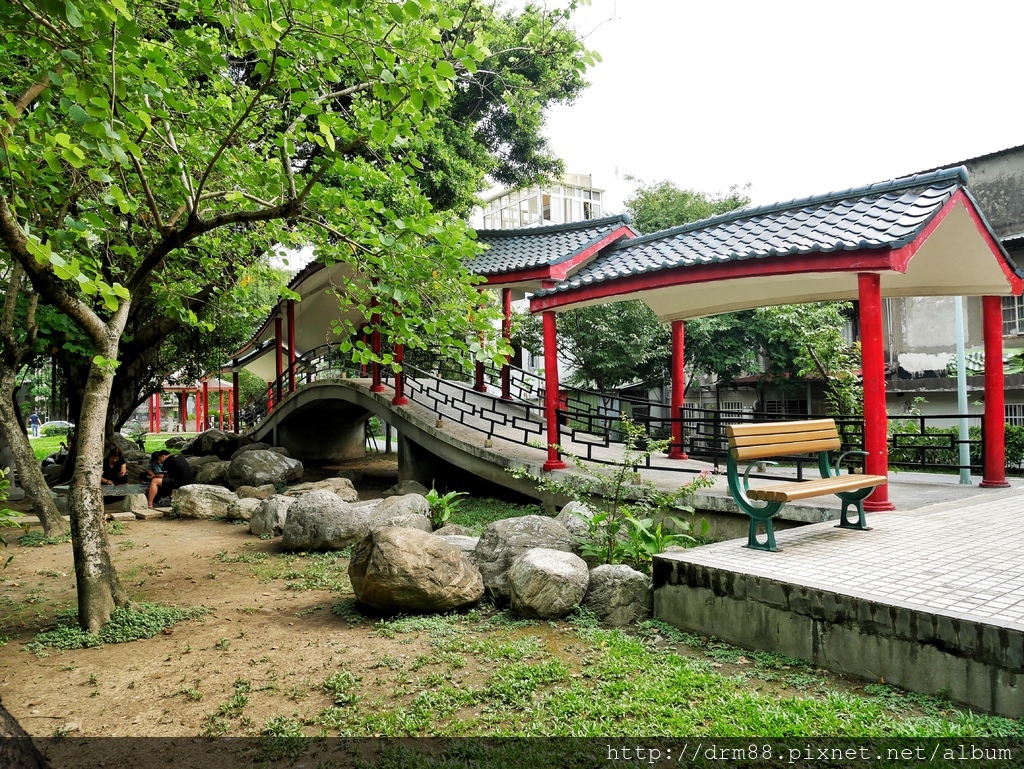 板橋石雕公園,江子翠站公園，板橋免費景點＠瑪姬幸福過日子 @瑪姬幸福過日子