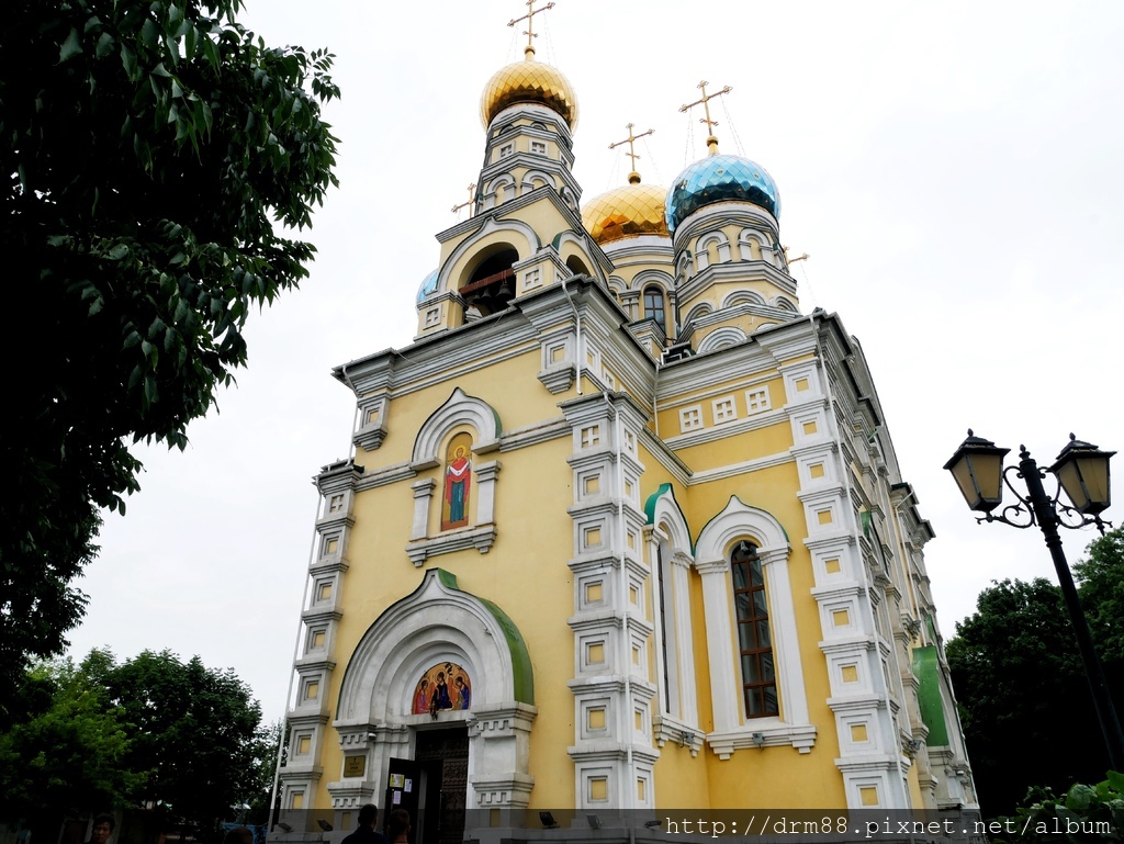 【俄羅斯海參崴旅遊】海蔘崴大教堂,Cathedral of the Intercession,圓頂的美麗教堂,海參崴自由行攻略＠瑪姬幸福過日子 @瑪姬幸福過日子