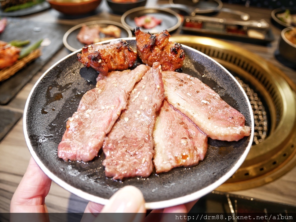 新竹竹北｜火山岩燒肉竹北旗艦店,岩漿火鍋新品牌,竹北燒肉,竹北宵夜,新竹美食,菜單＠瑪姬幸福過日子 @瑪姬幸福過日子