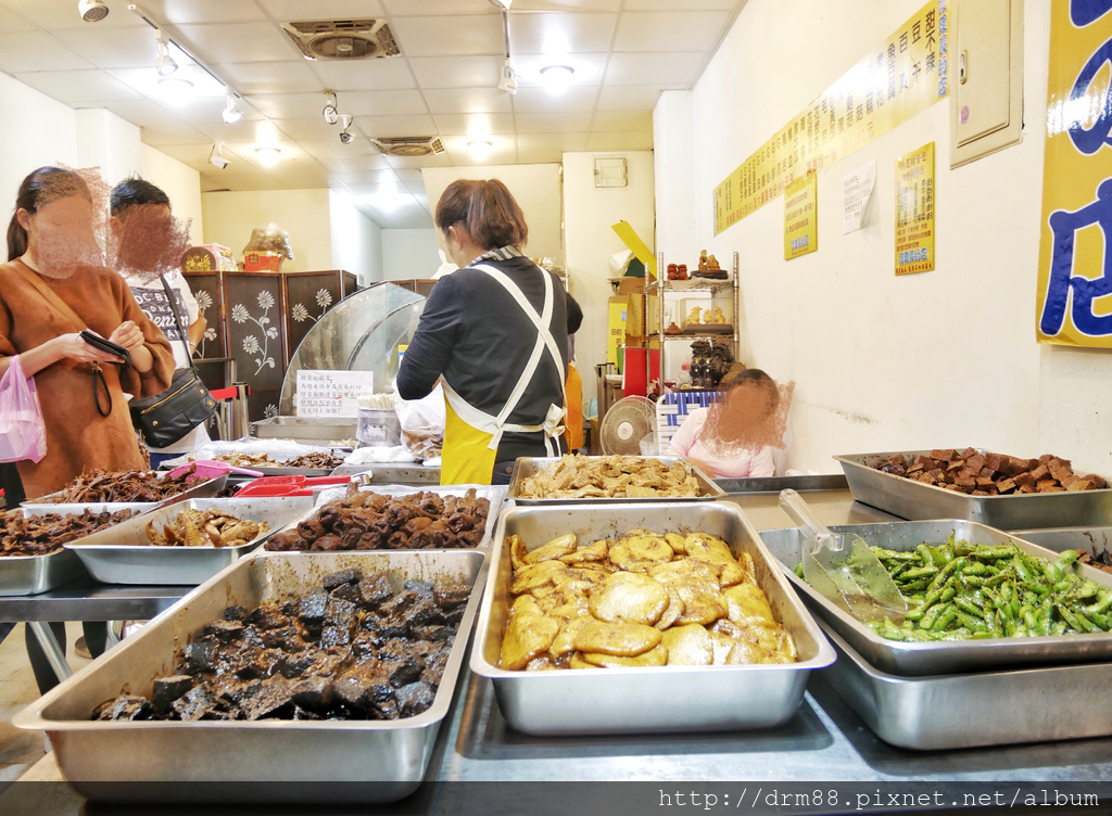 【九份美食】護理長的店,超強蜂蜜滷味,九份老街排隊店,九份必吃小吃推薦,北海岸一日遊＠瑪姬幸福過日子 @瑪姬幸福過日子