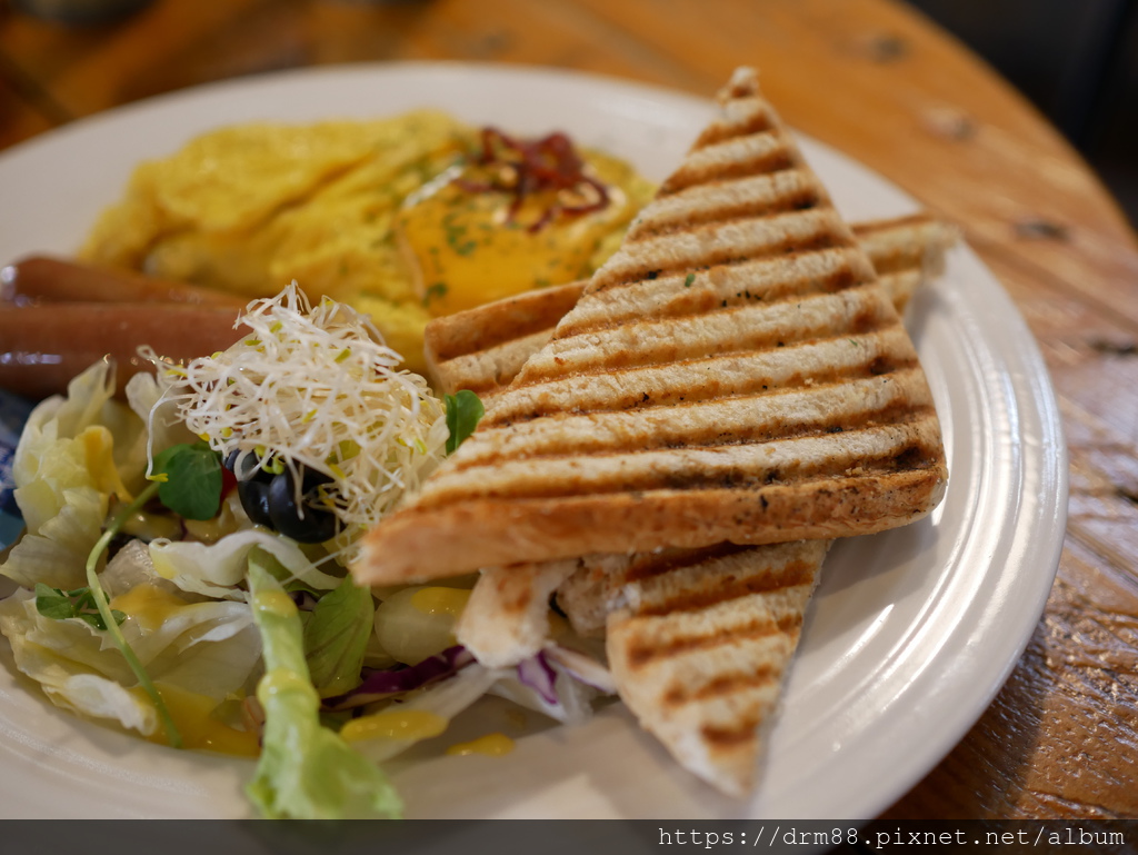 起家厝Khi Ke Thsu Cafè,江子翠捷運站早午餐,板橋美食,咖啡續杯,菜單@瑪姬幸福過日子 @瑪姬幸福過日子