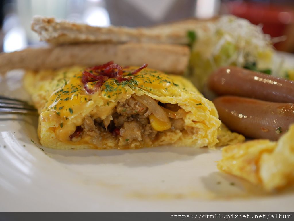 起家厝Khi Ke Thsu Cafè,江子翠捷運站早午餐,板橋美食,咖啡續杯,菜單@瑪姬幸福過日子 @瑪姬幸福過日子