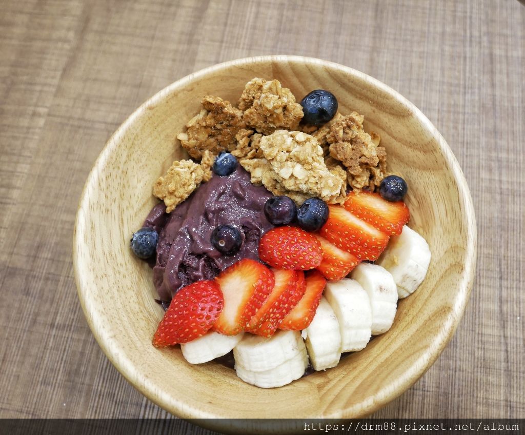 【微風南山美食】日本FRUTA FRUTA Açaí Cafe台灣首店,日本巴西莓,微風南山atré 3樓必吃甜點,信義區市政府站,菜單＠瑪姬幸福過日子 @瑪姬幸福過日子