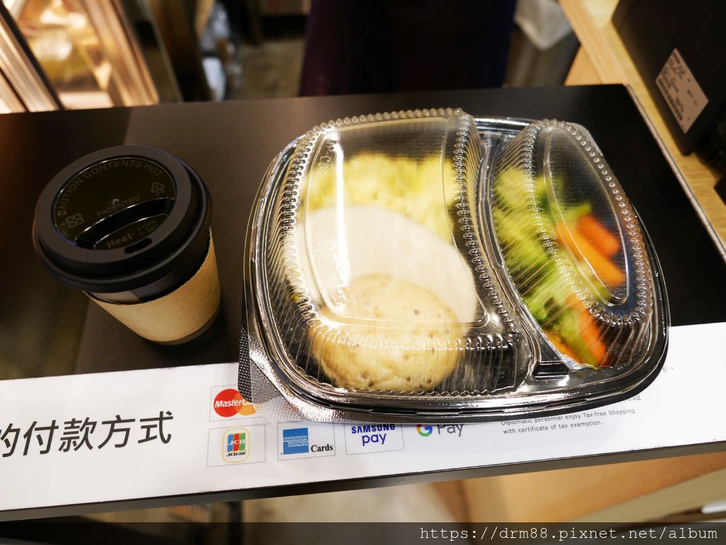 IKEA 49元銅板早餐,小巨蛋『Hej! Bistro』輕食外帶店,外帶組合套餐,CP值爆高,IKEA敦北店,南京復興站美食＠瑪姬幸福過日子 @瑪姬幸福過日子