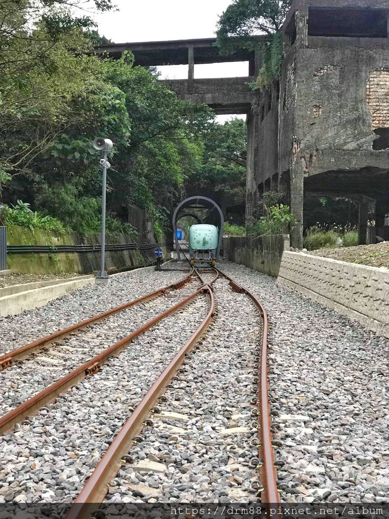 新北景點｜深澳鐵道自行車，八斗子自行車玩法，北海岸IG打卡熱點，優惠票價，搭乘須知，交通，班次，停車資訊＠瑪姬幸福過日子 @瑪姬幸福過日子