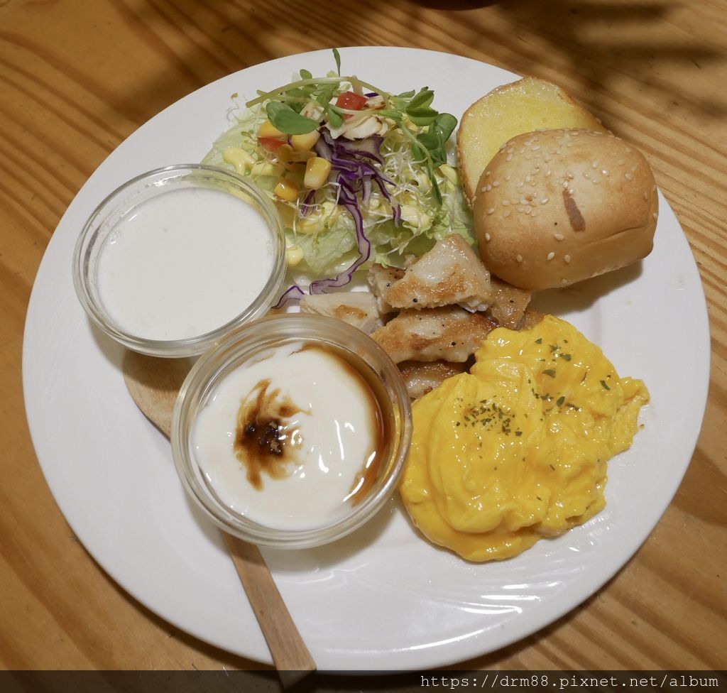 板橋江子翠早午餐,奈野咖啡早午餐Naiye Cafe,CP值超高,在鳥巢吃早餐超有創意,菜單＠瑪姬幸福過日子 @瑪姬幸福過日子