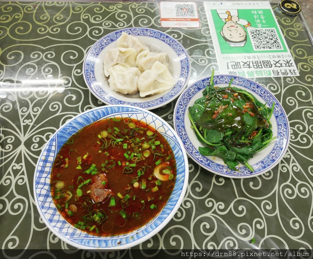 清真黃牛肉麵館,台北西門推薦牛肉麵, 加湯加麵不加價,北門美食＠瑪姬幸福過日子 @瑪姬幸福過日子