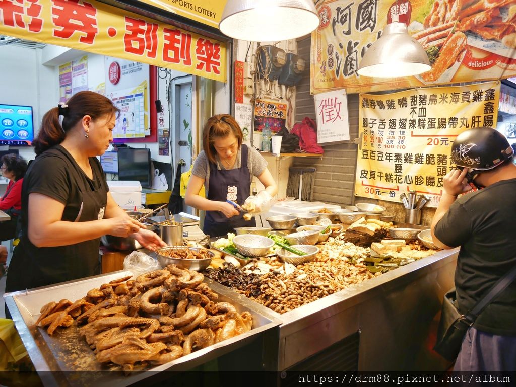 阿國滷味,饒河街夜市米其林必比登推薦, 饒河夜市推薦小吃,種類多,CP值高,菜單＠瑪姬幸福過日子 @瑪姬幸福過日子