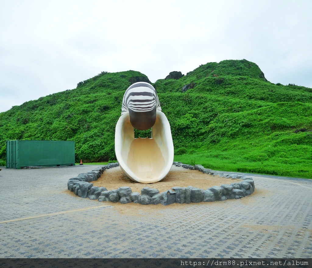 基隆八斗子潮境公園一日遊，哈利波特魔法掃把，好玩鸚鵡螺溜滑梯，超美海景遠眺超美基隆嶼！ @瑪姬幸福過日子