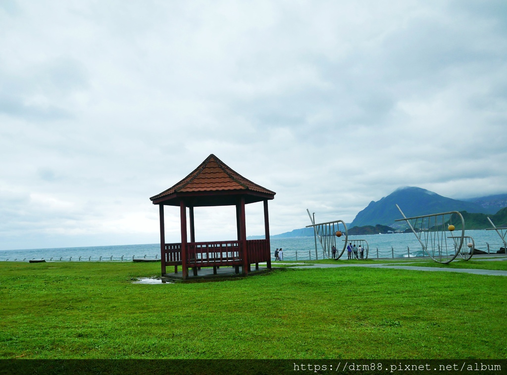 基隆八斗子潮境公園一日遊，哈利波特魔法掃把，好玩鸚鵡螺溜滑梯，超美海景遠眺超美基隆嶼！ @瑪姬幸福過日子