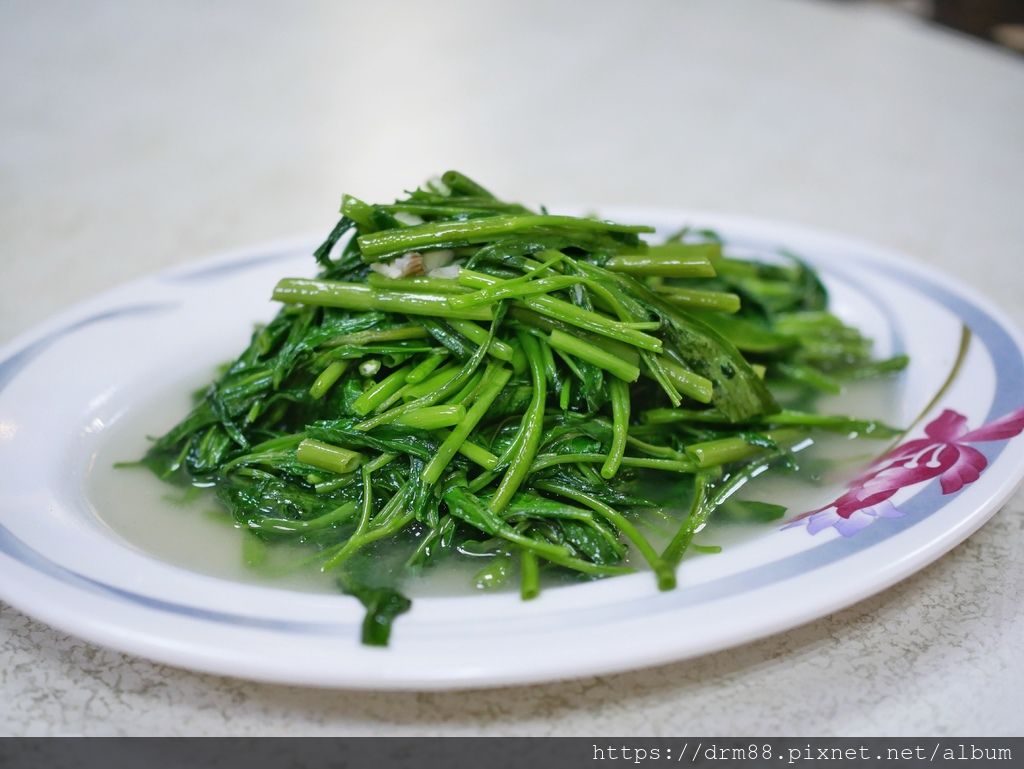 基隆必吃小吃店,春興水餃店,八斗子漁港旁,當地人推薦水餃店&#038;基隆海科館八斗子彩繪小屋＠瑪姬幸福過日子 @瑪姬幸福過日子