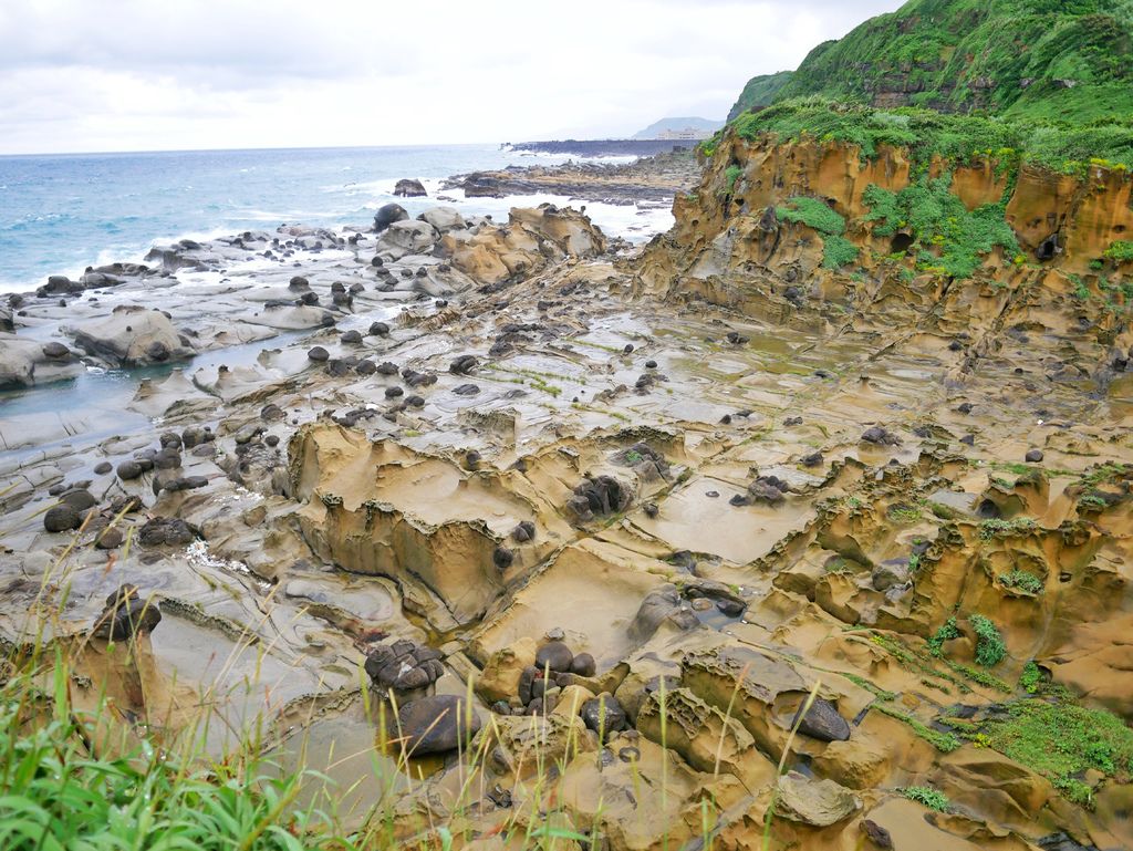 基隆景點｜和平島公園 ，無邊際天然海水泳池沙灘，親子一日遊推薦景點，觀海步道，世界秘境阿拉寶灣步道！ @瑪姬幸福過日子