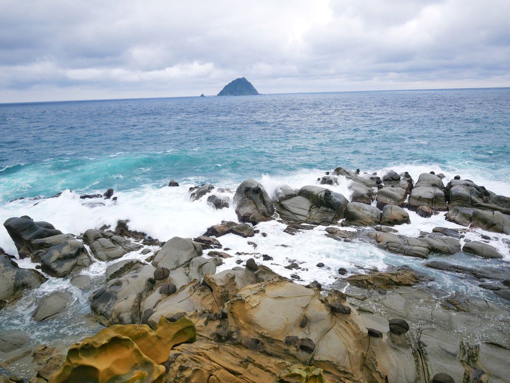 基隆景點｜和平島公園 ，無邊際天然海水泳池沙灘，親子一日遊推薦景點，觀海步道，世界秘境阿拉寶灣步道！ @瑪姬幸福過日子