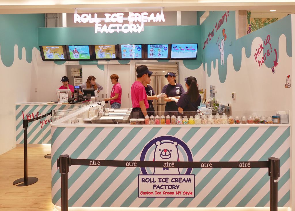 【微風南山美食】Roll Ice Cream Factory海外首店進駐信義區微風南山 , 日本超夢幻人氣捲捲冰,Atre3F,市政府站＠瑪姬幸福過日子 @瑪姬幸福過日子