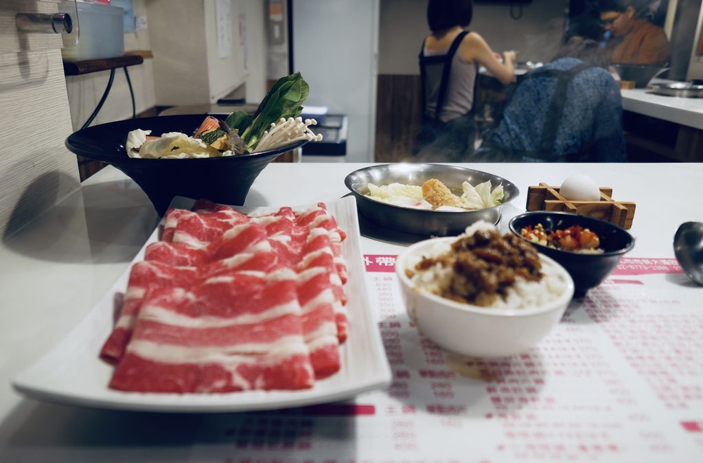 【台北東區美食】忠孝敦化站美食推薦，東區美食餐廳懶人包，台北東區餐廳總整理，捷運藍線板南線美食＠瑪姬幸福過日子 @瑪姬幸福過日子