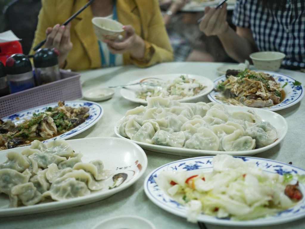 【西門 美食】 蘇記餃子館，必點韭菜水餃，山東燒雞，三合一私房菜，老字號巷弄美食＠瑪姬幸福過日子 @瑪姬幸福過日子