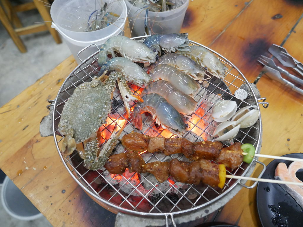 泰國曼谷市區泰國蝦吃到飽推薦， BKK Seafood Buffet ,市區流水蝦吃到飽,坐捷運就可以到拉＠瑪姬幸福過日子 @瑪姬幸福過日子