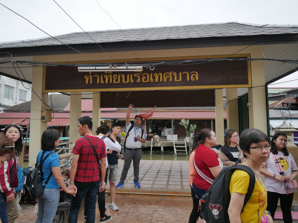 泰國｜安帕瓦水上市場，Amphawa Floating Market， 曼谷自由行必去景點，交通，螢火蟲時間 @瑪姬幸福過日子