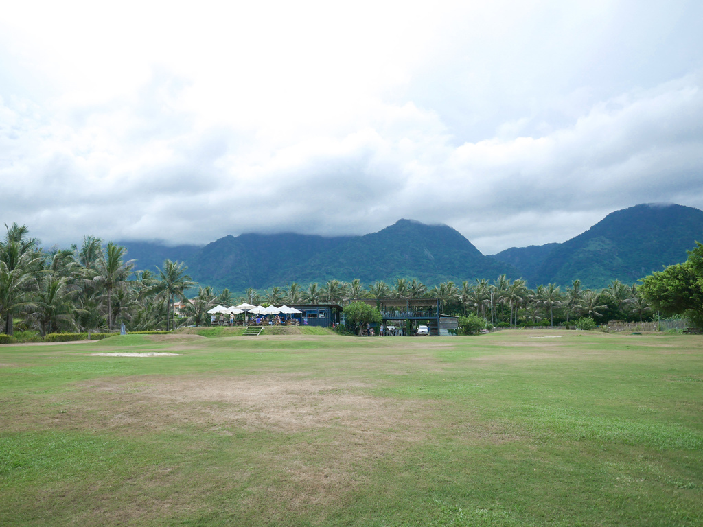 台東景觀餐廳｜都蘭海角咖啡 Dulan Cape Café，台東秘境看海咖啡廳，還有游泳池，沙灘，菜單＠瑪姬幸福過日子 @瑪姬幸福過日子