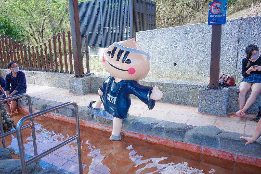 屏東四重溪溫泉季 &#8211; 四重溪溫泉公園，免費泡腳池，整片桃紅色花海，粉色旋轉木馬超好拍，交通，活動資訊整理！ @瑪姬幸福過日子